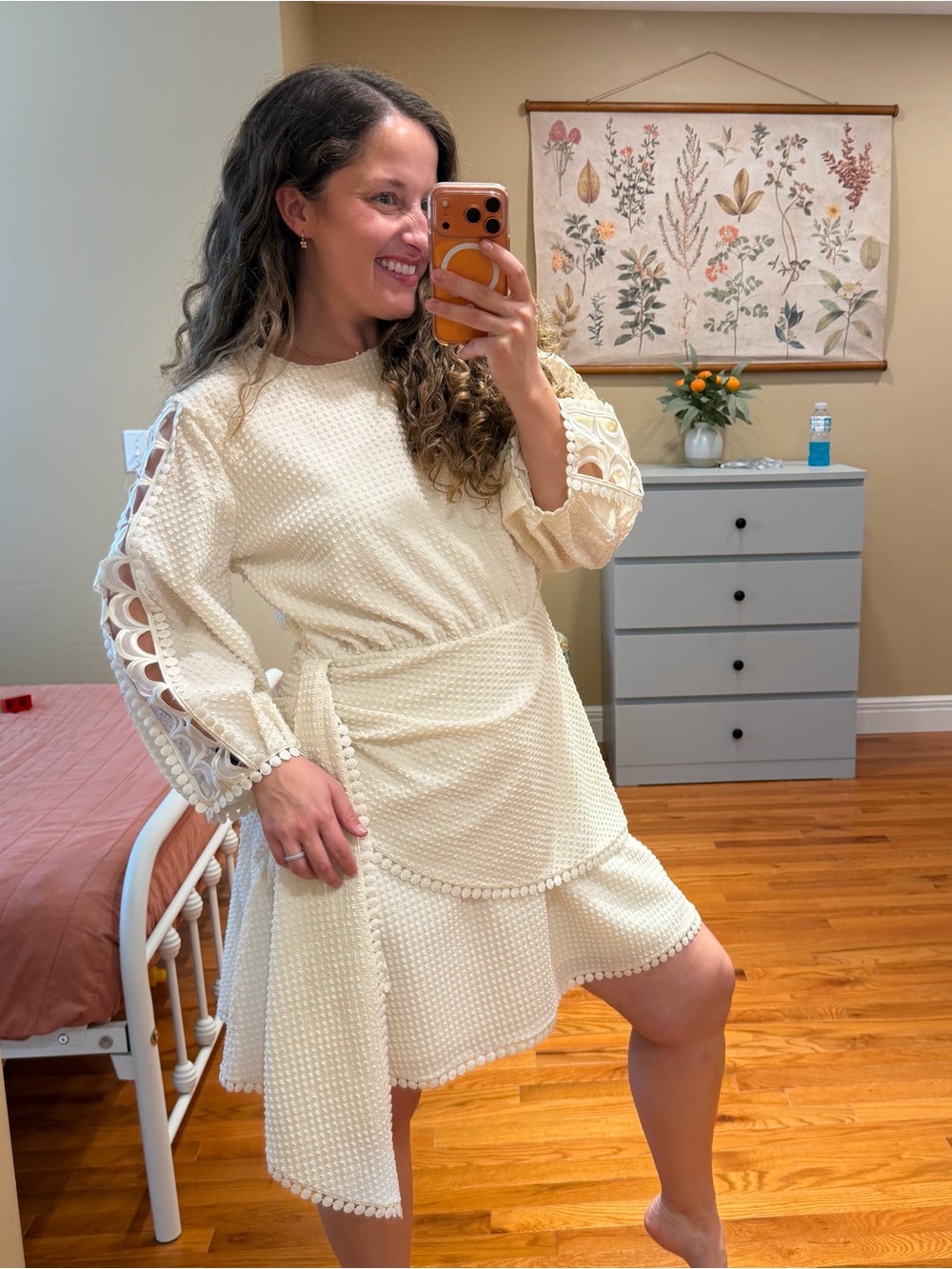 Sachin & Babi Cream Textured Tiered Mini Dress with Lace-Detail Sleeves 12